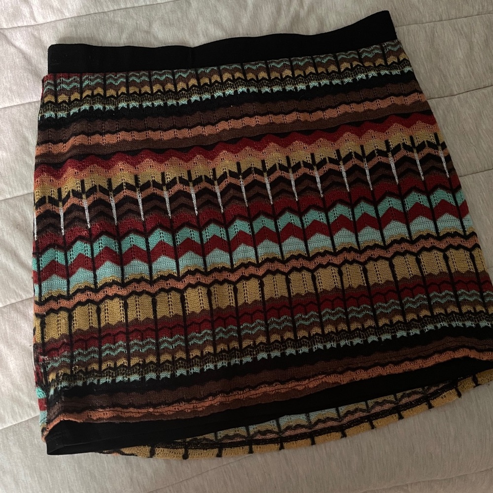 Multi colored mini skirt, soft material, so comfy!